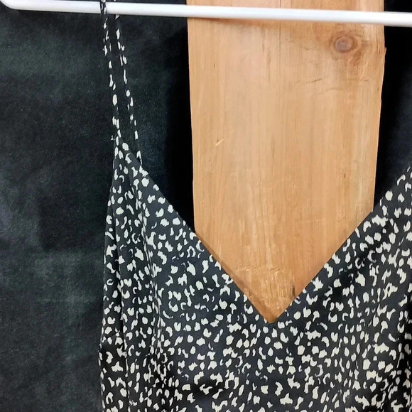 Floor length spaghetti strapped leopard print dress size small - Picture 6 of 9